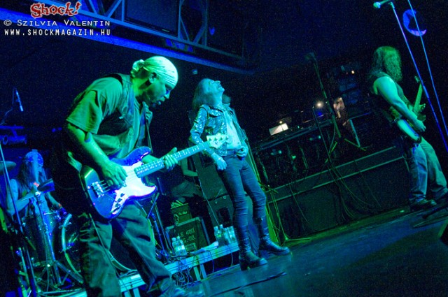 pentagram_p2009_08