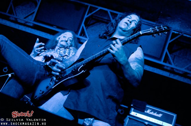 pentagram_p2009_18