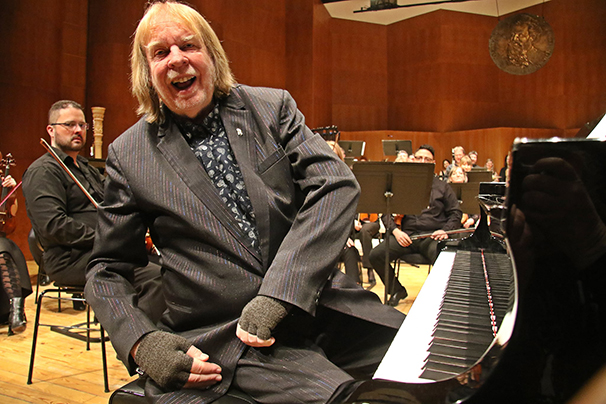 Rick Wakeman és a Győri Filharmonikus Zenekar - Győr, 2022. február 9.