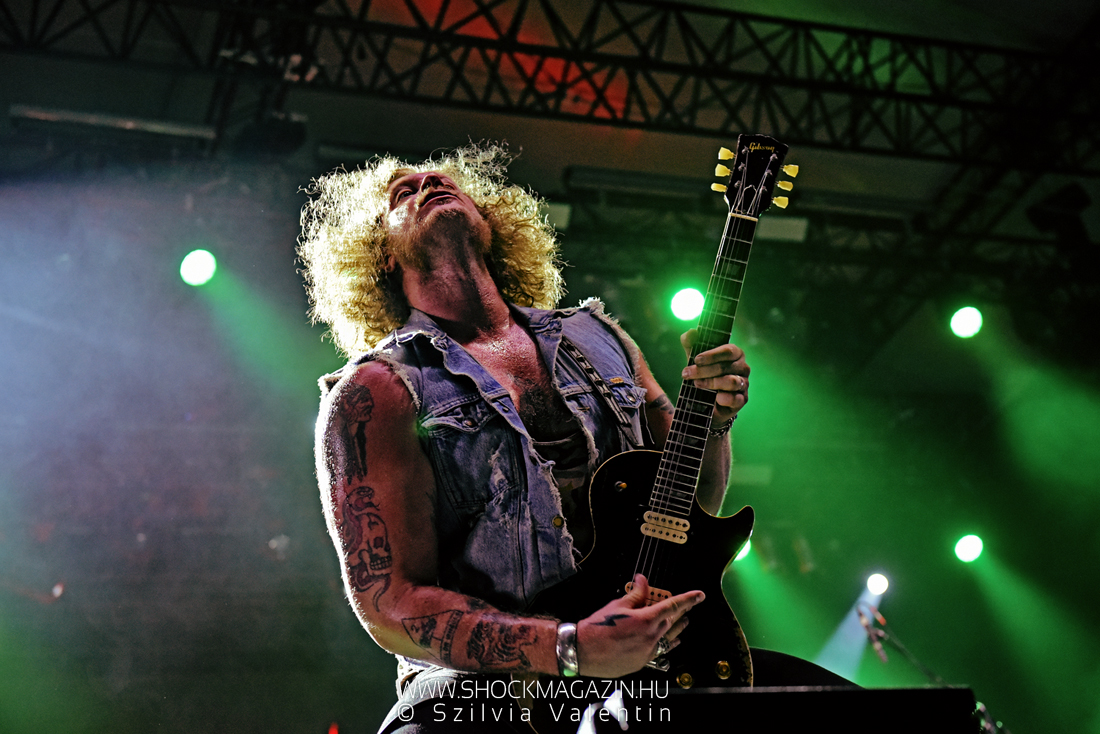 Runnin’ Hot: új dal Jared James Nichols Louder Than Fate albumáról