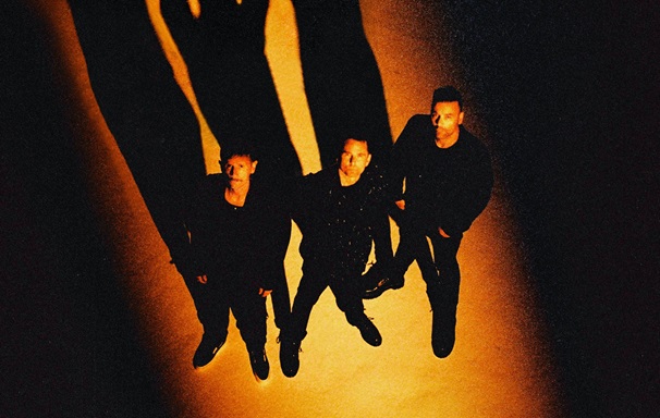 Hexagons: új dal a Muse-tól, júniusban jön a The Wow! Signal album