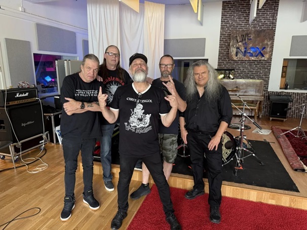 0902candlemass
