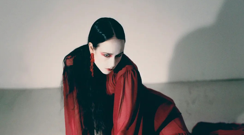 allie_x_i01