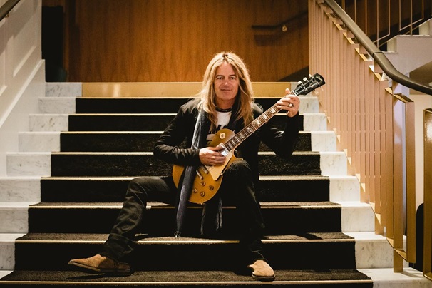 Doug Aldrich: „Jóval korábban kiderülhetett volna a rák, ha rosszak a fogaim”