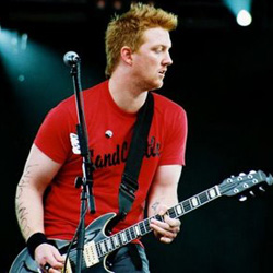Teljes első albumát eljátssza Budapesten a Queens Of The Stone Age