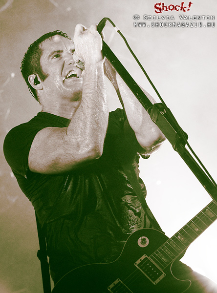 nine_inch_nails_p2009_001